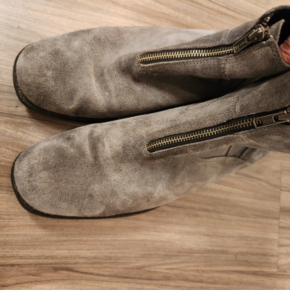 Rj colt gray suede boots size 9.5 - Picture 4 of 8